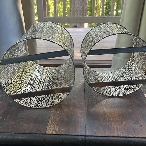 Pottery Barn indoor or outdoor candle holder - Picture 4 of 6